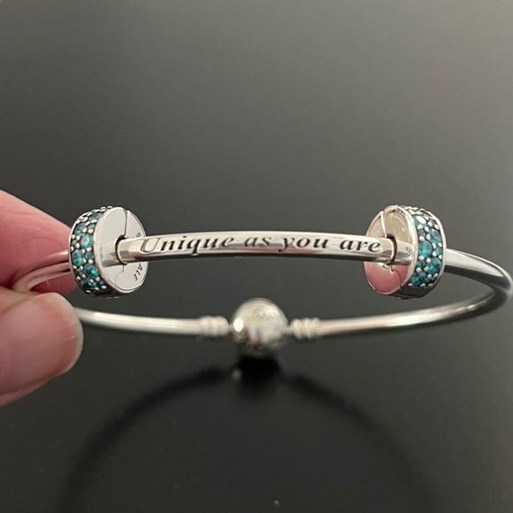 PANDORA authentic "Unique as you are" SS bangle with 2 teal pave charms preowned - Picture 6 of 10